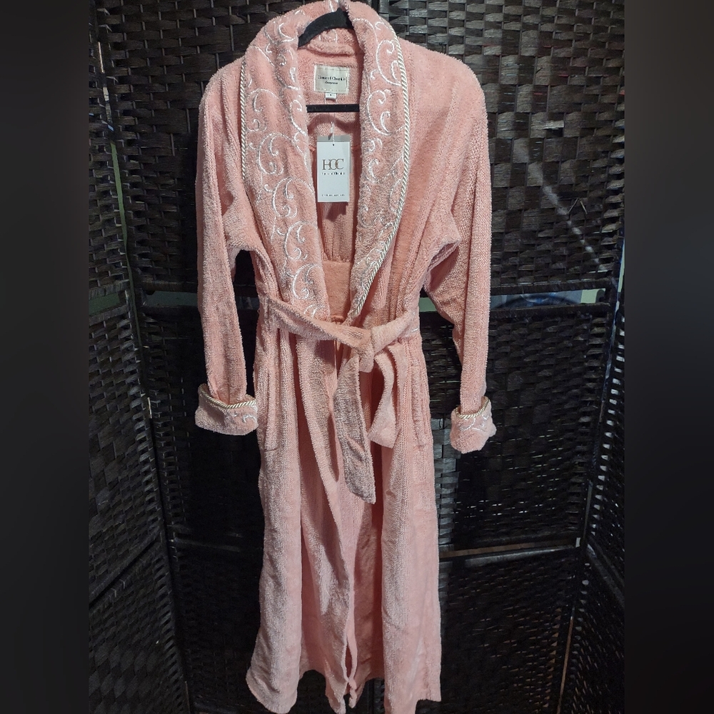 House of Chenille Luxury Royal Embroidered Shawl Collar Chenille Robe Peach Sm